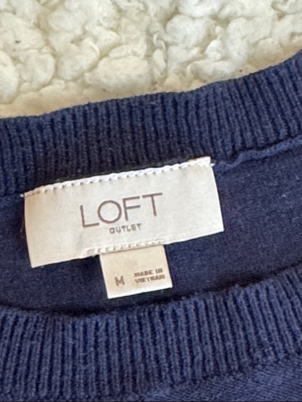 LOFT Navy Short Sleeve Knit Navy Top, size medium - Picture 4 of 8